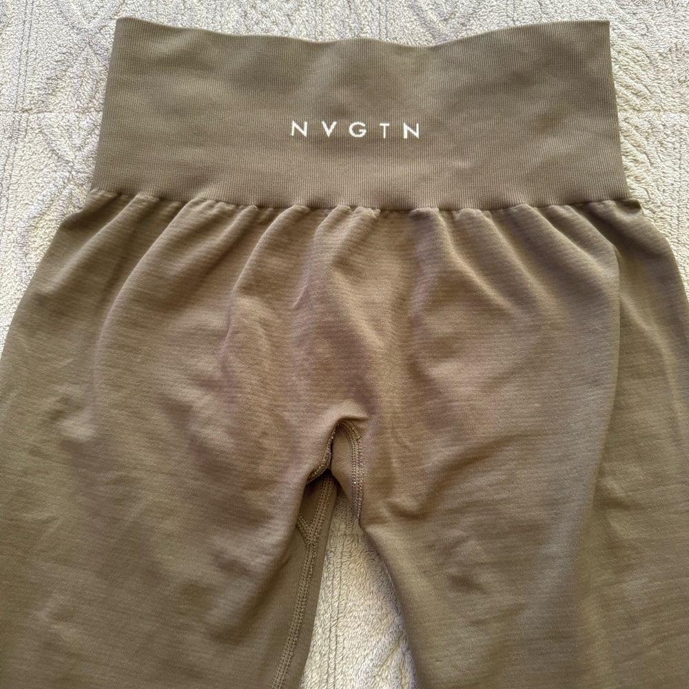 NVGTN Small Shape Seamless Leggings